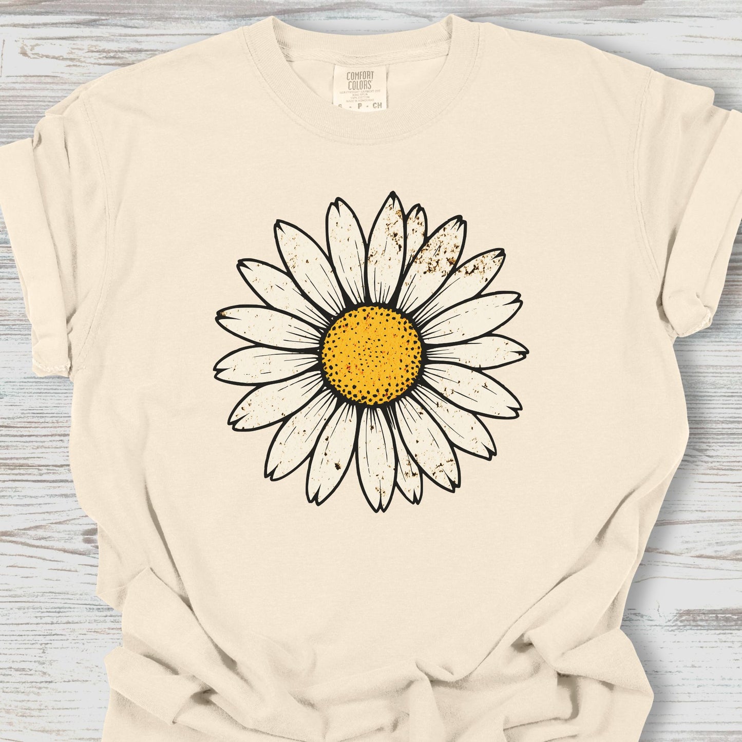 Vintage Daisy Tee