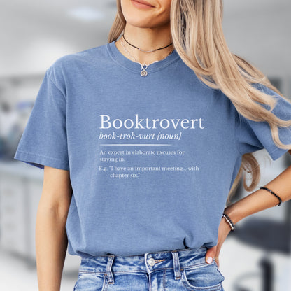 Booktrovert Definition T-Shirt, BO004