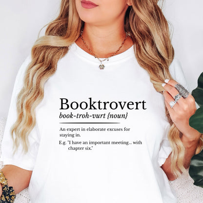 Booktrovert Definition T-Shirt, BO004