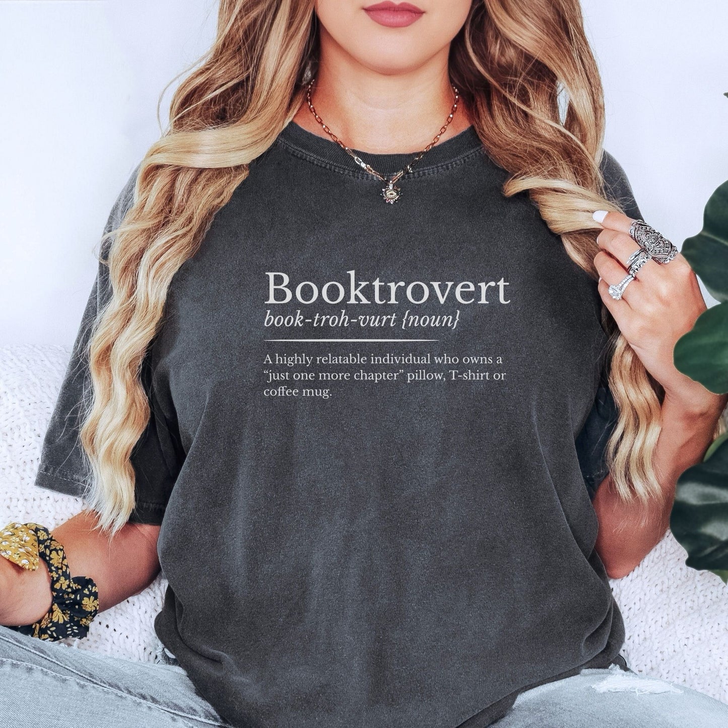 Booktrovert Definition Shirt T-Shirt BO006