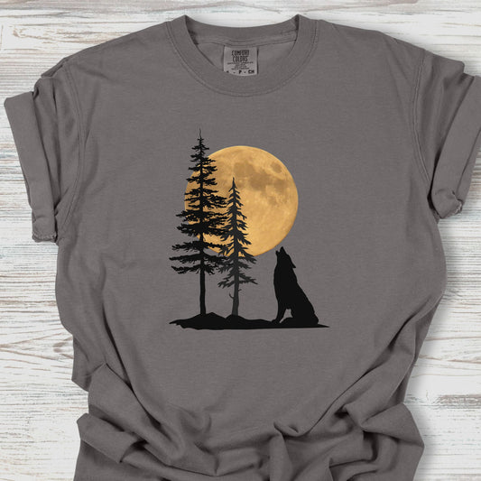 Wolf Howling Tee